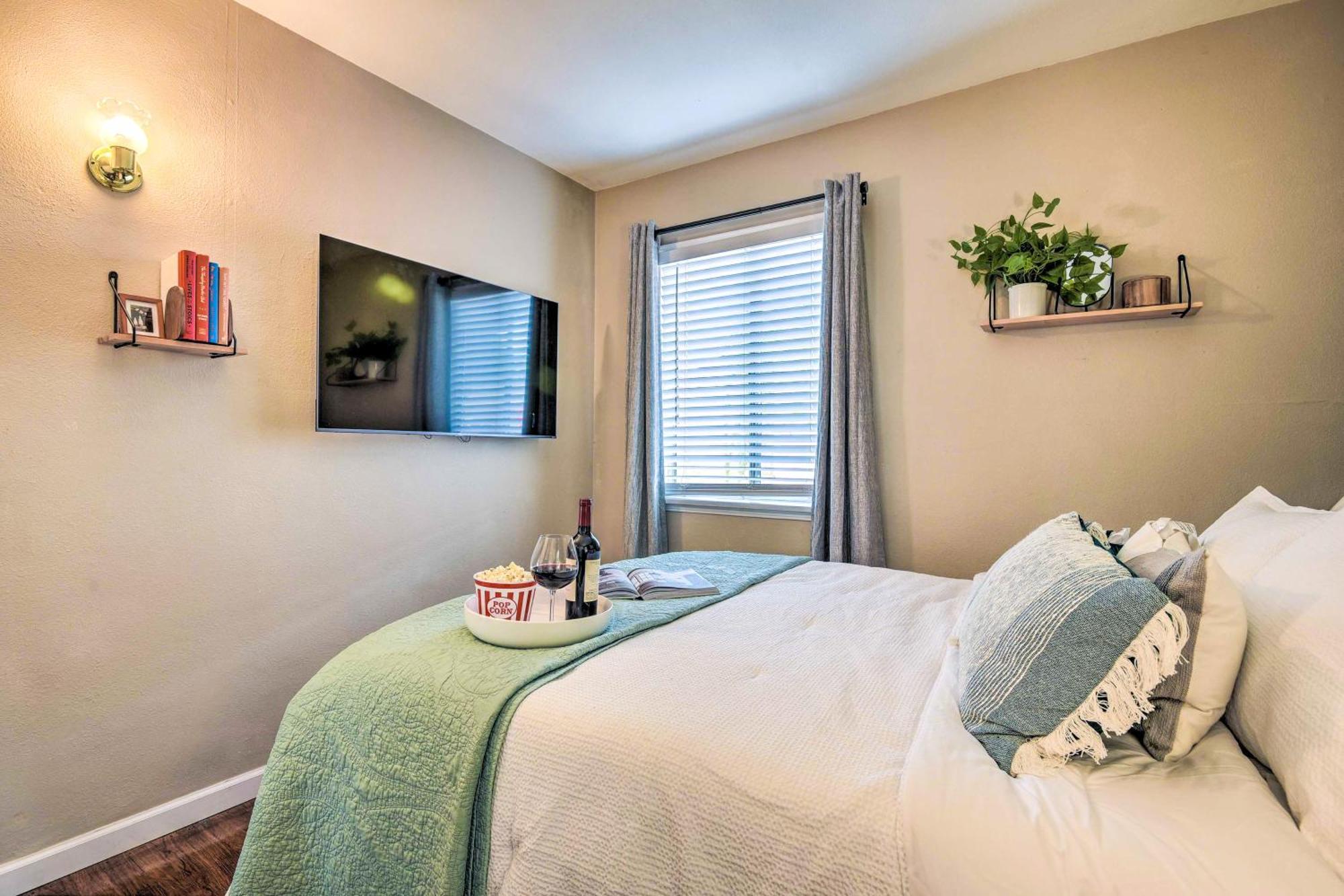 Stylish And Modern Burbank Gem With Private Yard!ヴィラ エクステリア 写真