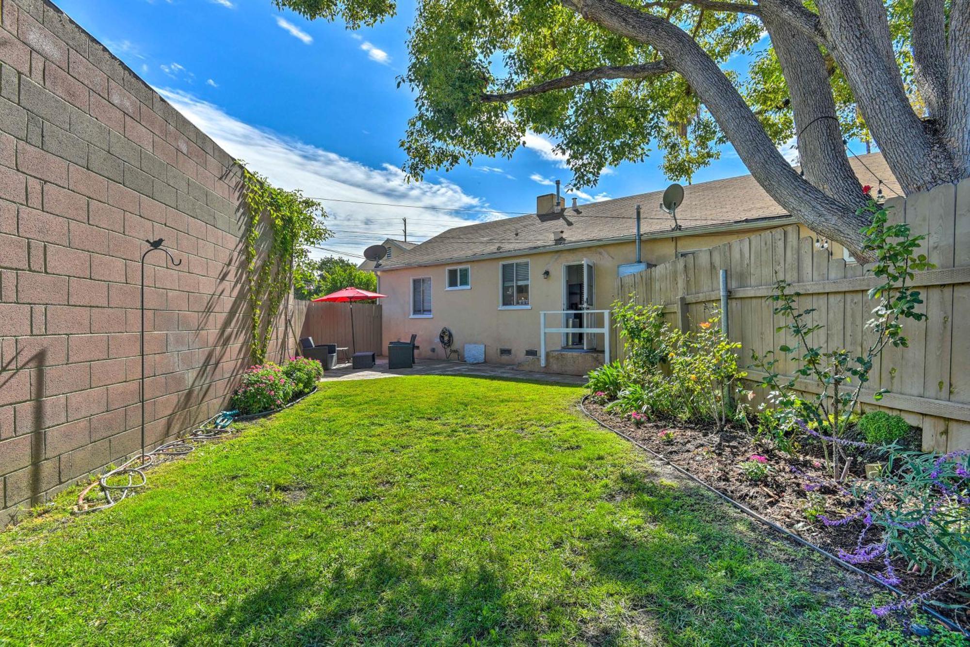 Stylish And Modern Burbank Gem With Private Yard!ヴィラ エクステリア 写真